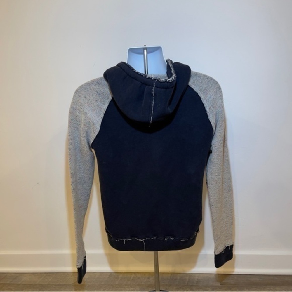 V:ROOM Jacket - Picture 2 of 8